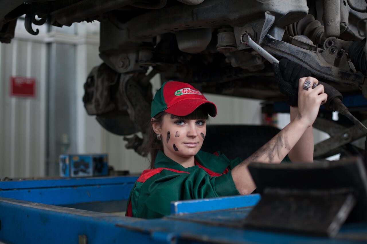 Prepare Your Car for Sarasota’s Summer Heat: Essential AC Maintenance